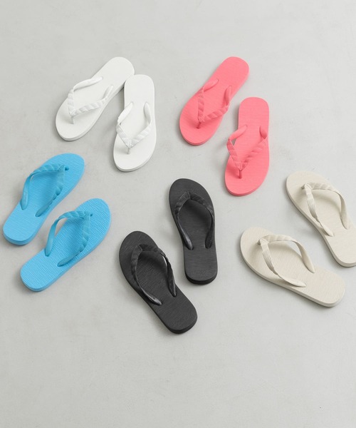 URBAN RESEARCH DOORS(アーバンリサーチドアーズ)の「『一部別注カラー』BEACH WALK ビーチサンダル(サンダル・レディース・ブラック/アイボリー/ブルー/ピンク/ホワイト・24/23)」の11枚目の写真