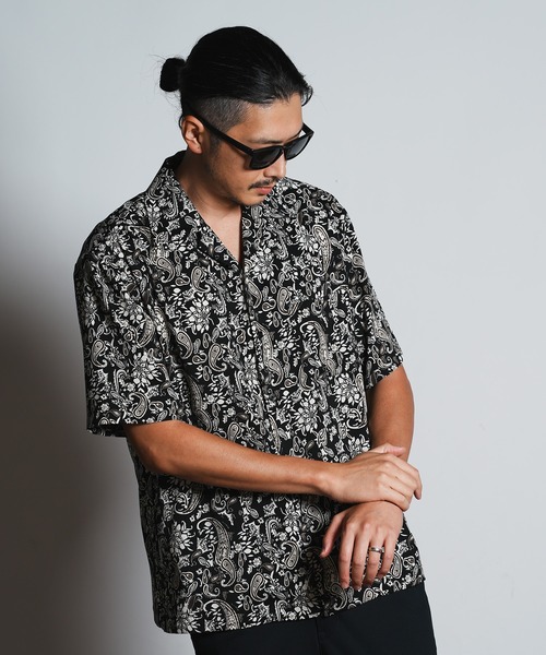 RATTLE TRAP（ラトルトラップ）の「フラワーペイズリープリントオープンカラーシャツ（シャツ/ブラウス・メンズ・ホワイト系その他/ブラック系その他・M/L/LL）」の2枚目の写真