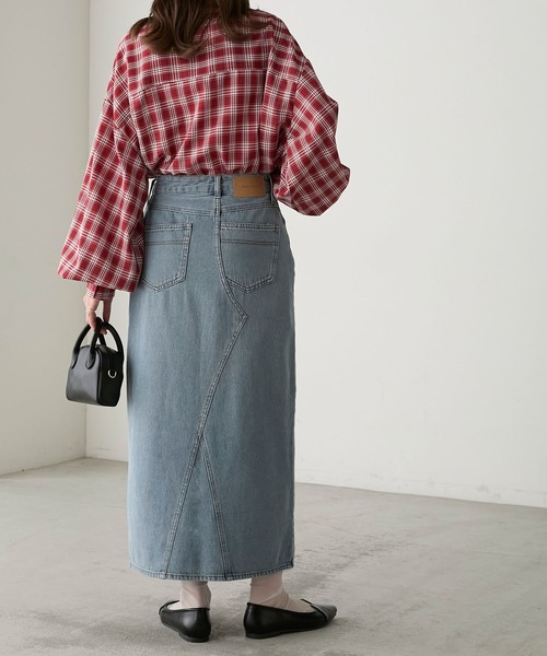 BONLECILL（ボンルシール）の「リメイク風ナローデニムスカート（デニムスカート・レディース・ブルー系1/ネイビー/ブラック・FREE）」の18枚目の写真