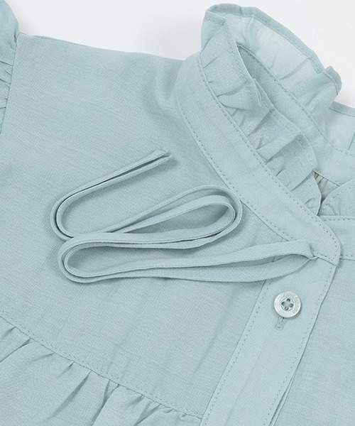 kate spade new york kids(ケイトスペードニューヨーク)の「ガールズ ラッフルブラウス(シャツ/ブラウス・キッズ・エメラルド/ブラック・140cm/150cm/160cm)」の7枚目の写真