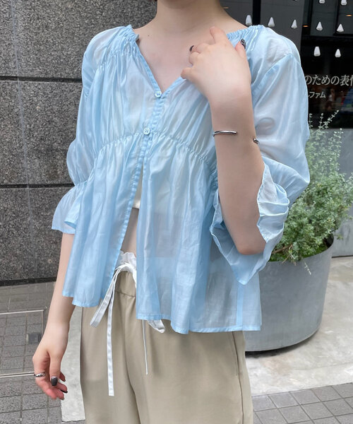 mline（エムライン）の「[mline]半袖シアーギャザーブラウス（シャツ/ブラウス・レディース・ブラック/ブルー/オフホワイト/ピンク/ブルー系その他/ベージュ系その他・FREE）」の5枚目の写真