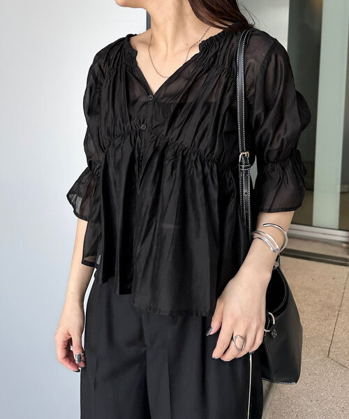 mline（エムライン）の「[mline]半袖シアーギャザーブラウス（シャツ/ブラウス・レディース・ブラック/ブルー/オフホワイト/ピンク/ブルー系その他/ベージュ系その他・FREE）」の9枚目の写真