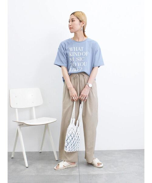 Samansa Mos2 blue(サマンサモスモスブルー)の「【接触冷感】ロゴプリントTシャツ(Tシャツ/カットソー・レディース・オフホワイト/キナリ/チャコールグレー/モカ/ブルー・F)」の7枚目の写真