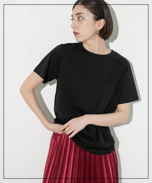 OPAQUE.CLIP（オペークドットクリップ）の「◆ベーシックTシャツ【接触冷感／UVケア／汗染み防止】（Tシャツ/カットソー・レディース・ブラック/ブラウン系その他/ネイビー/ホワイト/ワインレッド/ホワイト系9・38/40/42）」の3枚目の写真