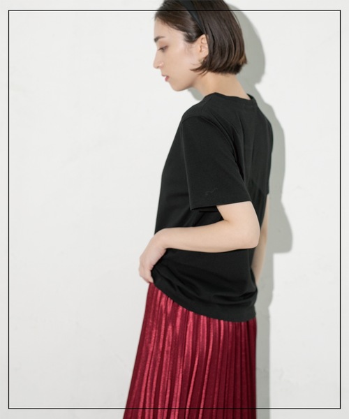 OPAQUE.CLIP（オペークドットクリップ）の「◆ベーシックTシャツ【接触冷感／UVケア／汗染み防止】（Tシャツ/カットソー・レディース・ブラック/ブラウン系その他/ネイビー/ホワイト/ワインレッド/ホワイト系9・38/40/42）」の16枚目の写真