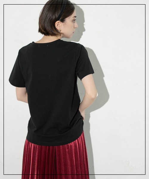 OPAQUE.CLIP（オペークドットクリップ）の「◆ベーシックTシャツ【接触冷感／UVケア／汗染み防止】（Tシャツ/カットソー・レディース・ブラック/ブラウン系その他/ネイビー/ホワイト/ワインレッド/ホワイト系9・38/40/42）」の18枚目の写真