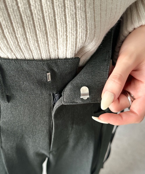 mily bilet(ミウィビレット)の「【mily bilet】迷ったらこれ!!キレイもカワイイも叶える欲張りボトム♪リボン使いワイドスラックスパンツ(スラックス・レディース・グレー系その他/ブラック/チャコールグレー・MEDIUM/LARGE/X-LARGE/SMALL)」の7枚目の写真