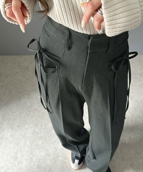 mily bilet(ミウィビレット)の「【mily bilet】迷ったらこれ!!キレイもカワイイも叶える欲張りボトム♪リボン使いワイドスラックスパンツ(スラックス・レディース・グレー系その他/ブラック/チャコールグレー・MEDIUM/LARGE/X-LARGE/SMALL)」の11枚目の写真