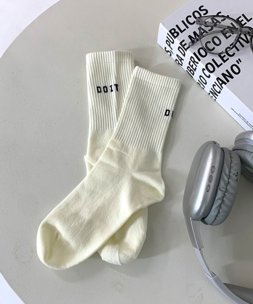 non-hedge（ノンヘッジ）の「英字ロゴソックス（ソックス/靴下・レディース・ブラック/ベビーピンク/グレー/ホワイト/ピンク・FREE）」の2枚目の写真