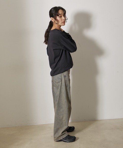 ELLE(エル)の「【ELLE×NERGY】UV Collaboration ロングスリーブT-shirts(Tシャツ/カットソー・レディース・ホワイト/ホワイト系その他/ブラック・FREE)」の22枚目の写真