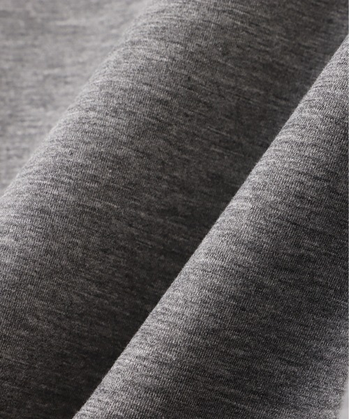 NATURAL BEAUTY BASIC(ナチュラルビューティーベーシック)の「◇ダンボールシリーズ フーディーフォルムブルゾン(パーカー・レディース・オフホワイト/チャコールグレー/グレー・FREE)」の10枚目の写真