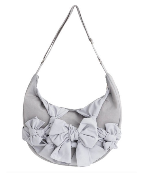 IUGAMAKARAS ■ Knotted Shoulder Bag ショルダーバッグ IUGAMAKARAS（イウガマカラス）の「【IUGAMAKARAS】Knotted