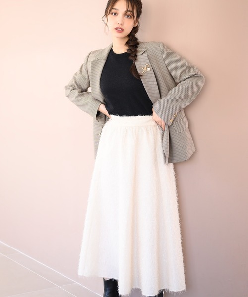 MISCH MASCH(ミッシュマッシュ)の「シャギーフレアスカート/MM437212(スカート・レディース・アイボリー/ブラック・フリ-)」の2枚目の写真