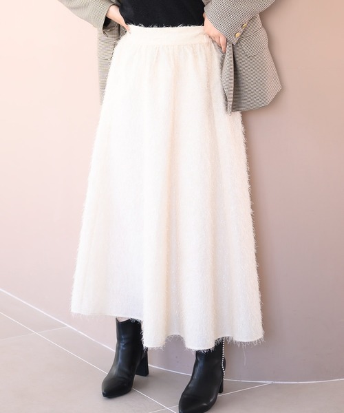 MISCH MASCH(ミッシュマッシュ)の「シャギーフレアスカート/MM437212(スカート・レディース・アイボリー/ブラック・フリ-)」の14枚目の写真