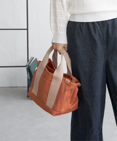 LBC(エルビーシー)の「キャンバス仕切りミニトートバッグ(トートバッグ・レディース・オフホワイト/オレンジ系その他/オリーブ/ダークネイビー/モカ・FREE)」の5枚目の写真