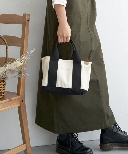 LBC(エルビーシー)の「キャンバス仕切りミニトートバッグ(トートバッグ・レディース・オフホワイト/オレンジ系その他/オリーブ/ダークネイビー/モカ・FREE)」の9枚目の写真