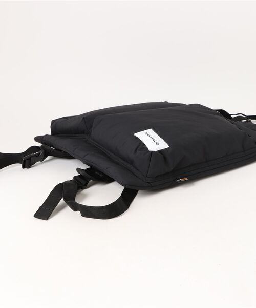 MAKAVELIC(マキャベリック)の「【MAKAVELIC / マキャベリック】ZEPHYR(ゼファー ) BUZZ TT01 TOTE BAG / ヘルメットバック(トートバッグ・メンズ・ダークネイビー・FREE)」の3枚目の写真