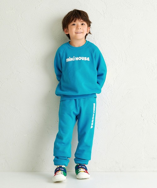 MIKI HOUSE(ミキハウス)の「【WEB限定】バックロゴトレーナー(スウェット・キッズ・コーラルピンク/ブルー/レッド/ホワイト/ライトグリーン/グリーン/イエロー/ネイビー・140cm/130cm/110cm/100cm/90cm/80cm/120cm)」の13枚目の写真