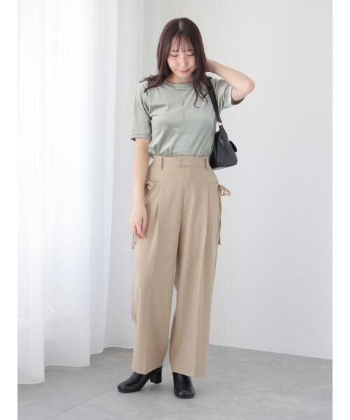 Te chichi TERRASSE(テチチテラス)の「サイドリボンセンタープレスパンツ(その他パンツ・レディース・チャコールグレー/ブラック/ベージュ・F)」の5枚目の写真