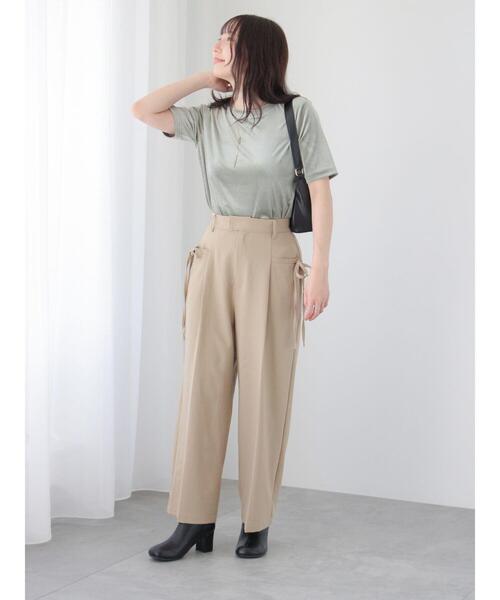 Te chichi TERRASSE(テチチテラス)の「サイドリボンセンタープレスパンツ(その他パンツ・レディース・チャコールグレー/ブラック/ベージュ・F)」の6枚目の写真