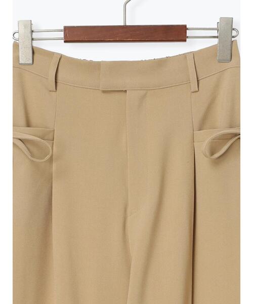 Te chichi TERRASSE(テチチテラス)の「サイドリボンセンタープレスパンツ(その他パンツ・レディース・チャコールグレー/ブラック/ベージュ・F)」の18枚目の写真