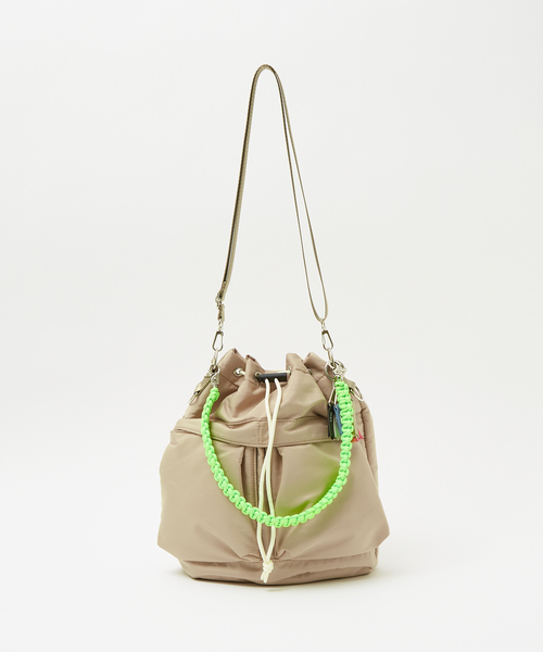 ABAHOUSE(アバハウス)の「【cheek/チーク】kinchaku code2WAY TOTE/巾着2WAYショルダーバッグ/ユニセックス(ショルダーバッグ・メンズ・ブラック/グレー/アイボリー/カーキ/イエロー/パープル/ベージュ/オレンジ・フリー)」の19枚目の写真