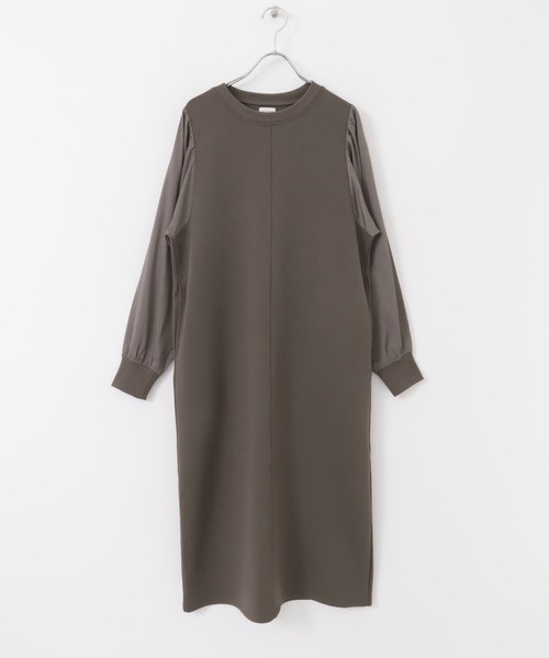 URBAN RESEARCH DOORS(アーバンリサーチドアーズ)の「ボリュームスリーブドッキングワンピース(ワンピース・レディース・ブラック/モカ・MEDIUM)」の13枚目の写真