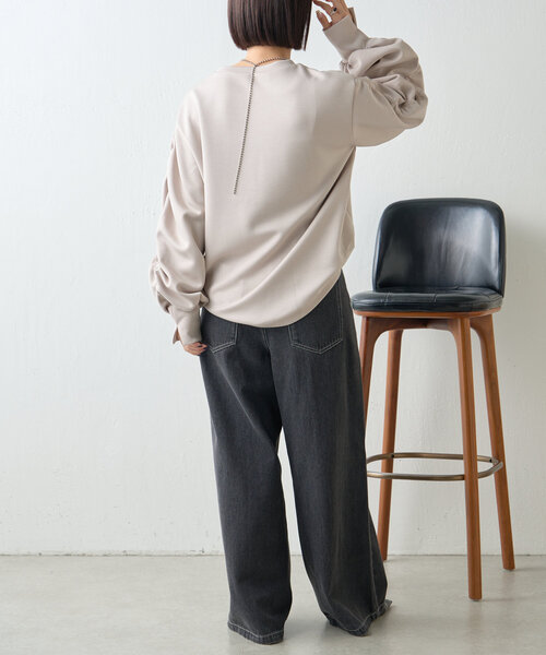 Jena espace merveilleux（ジェナ　エスパスメルヴェイユ）の「袖ギャザーダンボールカットソー（Tシャツ/カットソー・レディース・アイボリー/チャコールグレー/グレー・FREE）」の18枚目の写真