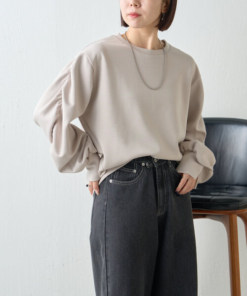 Jena espace merveilleux（ジェナ　エスパスメルヴェイユ）の「袖ギャザーダンボールカットソー（Tシャツ/カットソー・レディース・アイボリー/チャコールグレー/グレー・FREE）」の19枚目の写真