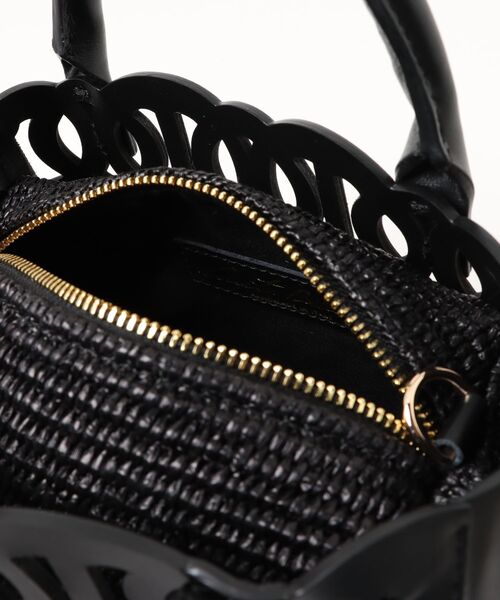 ANITA BILARDI（アニタビラルディ）の「【ANITA BILARDI】カットワークレザーミディアムサイズバッグ(Q56422)（ハンドバッグ・レディース・ベージュ/ブラック・ALL）」の5枚目の写真