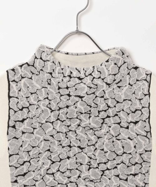 PAGEBOY（ページボーイ）の「フクレジャガードニットノースリーブ（Tシャツ/カットソー・レディース・ブラック/ホワイト系その他/グリーン系その他・FREE）」の21枚目の写真