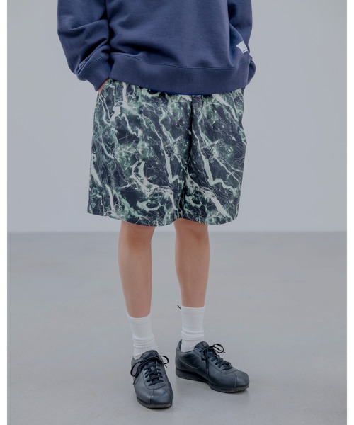 uniform experiment(ユニフォームエクスペリメント)の「MARBLE TECH SHORTS(その他パンツ・メンズ・ホワイト/ブラック・1/2/3/4)」の3枚目の写真