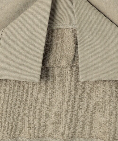 TO UNITED ARROWS（トゥーユナイテッドアローズ）の「＜TO UNITED ARROWS＞HATAKE ウラケ ノースリーブ カットソー（Tシャツ/カットソー・レディース・ベージュ・FREE）」の13枚目の写真