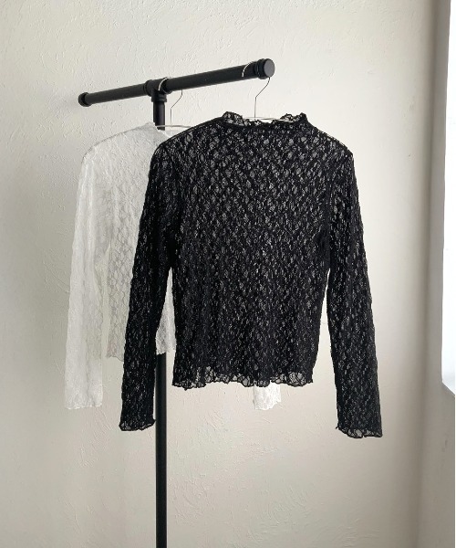 ad thie(アドティエ)の「ハイネック レースカットソー(Tシャツ/カットソー・レディース・ブラック/オフホワイト・FREE)」の3枚目の写真