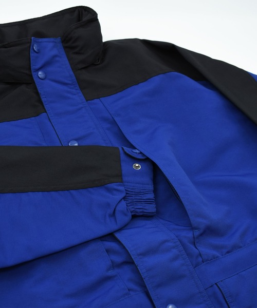 Carhartt(カーハート)の「【ヴィンテージ古着】Carhartt ナイロンジャケット(ナイロンジャケット・メンズ・ブルー・LARGE)」の4枚目の写真