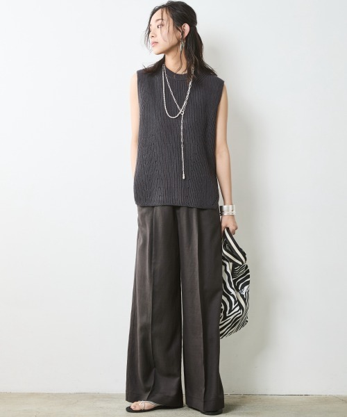 CHIC STYLE（シックスタイル）の「綿麻畦編ニットベスト＜大きいサイズ有＞シックスタイル（ベスト・レディース・チャコール/モカ・5L/4L/3L/LL/L/M）」の5枚目の写真