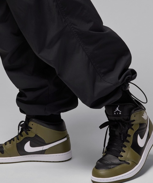 JORDAN BRAND(ジョーダンブランド)の「JORDAN BRAND ESS STMT WOVEN PANT FV7306(その他パンツ・メンズ・ブラウン/ブラック・M/L/XL)」の11枚目の写真