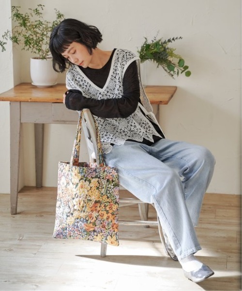 LBC（エルビーシー）の「レース2WAYベスト（ベスト・レディース・ブラック/ホワイト・M）」の7枚目の写真