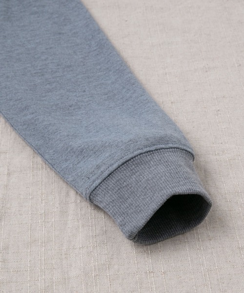 Tom＆Jerry（トムアンドジェリー）の「【 TOM&JERRY / トムとジェリー 】ビッグシルエット バックプリント マルチデザイン ミニ裏毛 クルーネックスウェット トレーナー 長袖 キッズ（スウェット・キッズ・ブラック/グレー系2/ベージュ系3/ネイビー系2/杢グレー/ダークグリーン/ベージュ系1/オートミール/チャコール/ベージュ/ネイビー/ダークグリーン系1/ベージュ系2/ネイビー系1/ブラック系1/グレー系1・110/120/130/140/150/160）」の22枚目の写真