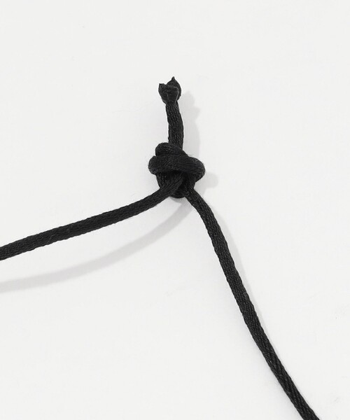 ANNIKA INEZ(アニカイネズ)の「Annika Inez Open Pod Pendant ネックレス(ネックレス・レディース・シルバー系その他・FREE)」の4枚目の写真