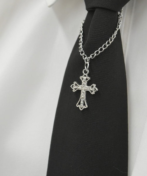 axes femme POETIQUE（アクシーズファムポエティック）の「タイ付ラッフルフリル半袖ブラウス（シャツ/ブラウス・レディース・ホワイト/グレー/ブラック・MEDIUM）」の9枚目の写真