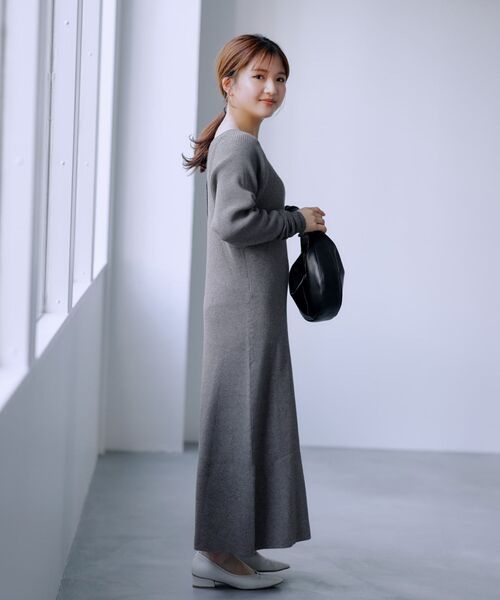COHINA(コヒナ)の「ラメシアースリーブニットワンピース 【低身長・小柄女性】(ワンピース・レディース・グレー/ブラウン/グリーン・REGULAR/SHORT)」の16枚目の写真