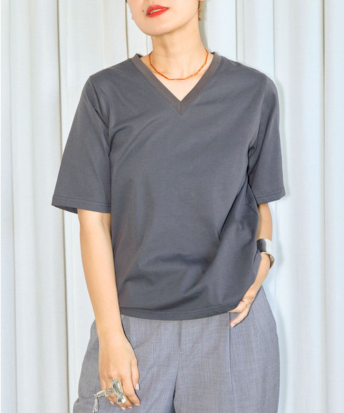 CITYSHOP(シティーショップ)の「V NECK Tシャツ(Tシャツ/カットソー・レディース・グレー/サックスブルー/ホワイト・FREE)」の2枚目の写真