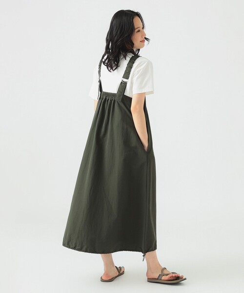 B:MING by BEAMS(ビーミングバイビームス)の「撥水 バルーン ジャンパースカート(ジャンパースカート・レディース・ブラック/オリーブ・ONE SIZE)」の6枚目の写真