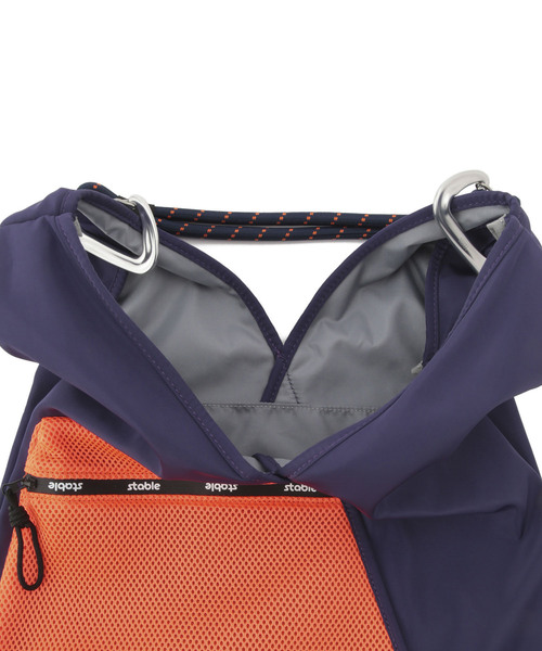 OUTDOOR PRODUCTS（アウトドアプロダクツ）の「【OUTDOOR PRODUCTS meet j.n.r.d】別注/トライアングルデザインドショッパー（ハンドバッグ・メンズ・ブラック/ネイビー/ライトグレー・FREE）」の4枚目の写真