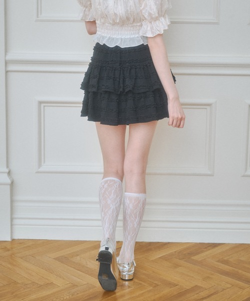 Lovilyn(ラヴィリン)の「ティアードレーススカート(インパン)(スカート・レディース・ホワイト/ブラック/サックスブルー・SMALL/MEDIUM)」の5枚目の写真