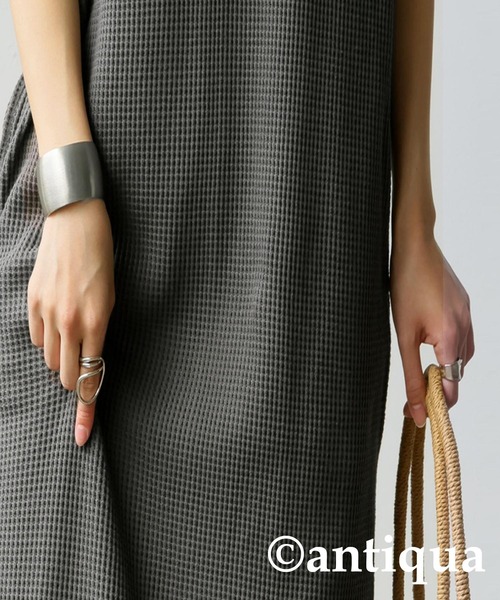 antiqua(アンティカ)の「ワッフルワンピース(ワンピース・レディース・ブラック/チャコールグレー/カーキ・ONESIZE)」の13枚目の写真