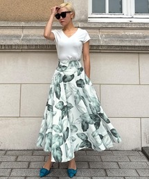 JENNE（ジェンヌ）の「リーフフレアスカート（スカート）」