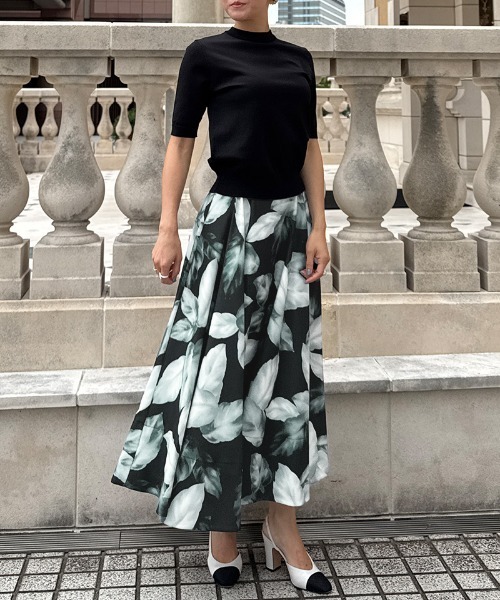 JENNE(ジェンヌ)の「リーフフレアスカート(スカート・レディース・ホワイト/ブラック・SMALL/MEDIUM/LARGE)」の9枚目の写真