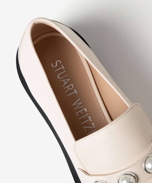STUART WEITZMAN(スチュアートワイツマン)の「STUART WEITZMAN PORTIA BOLD LOAFER スチュアート・ワイツマン ポリータ ボールド ローファー(ローファー・レディース・ホワイト・37.5/36.5/37)」の15枚目の写真